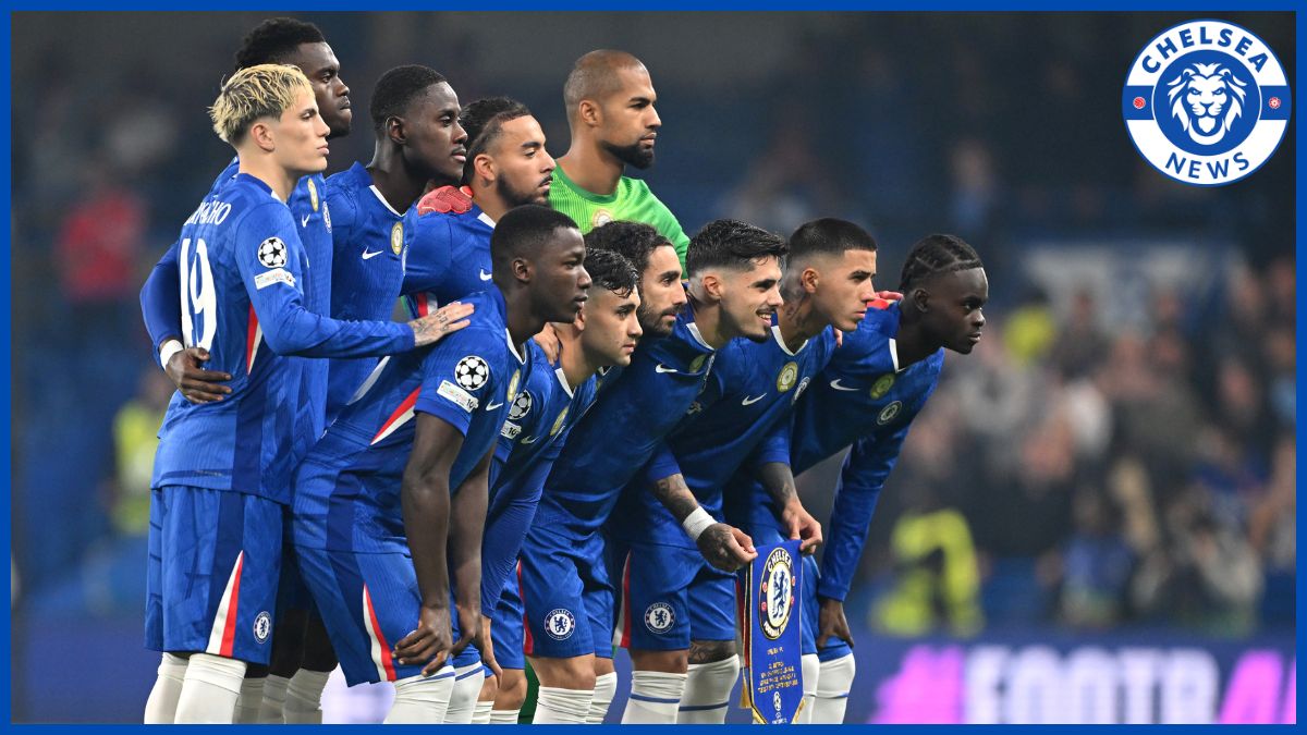 A generic group photo of Chelsea.